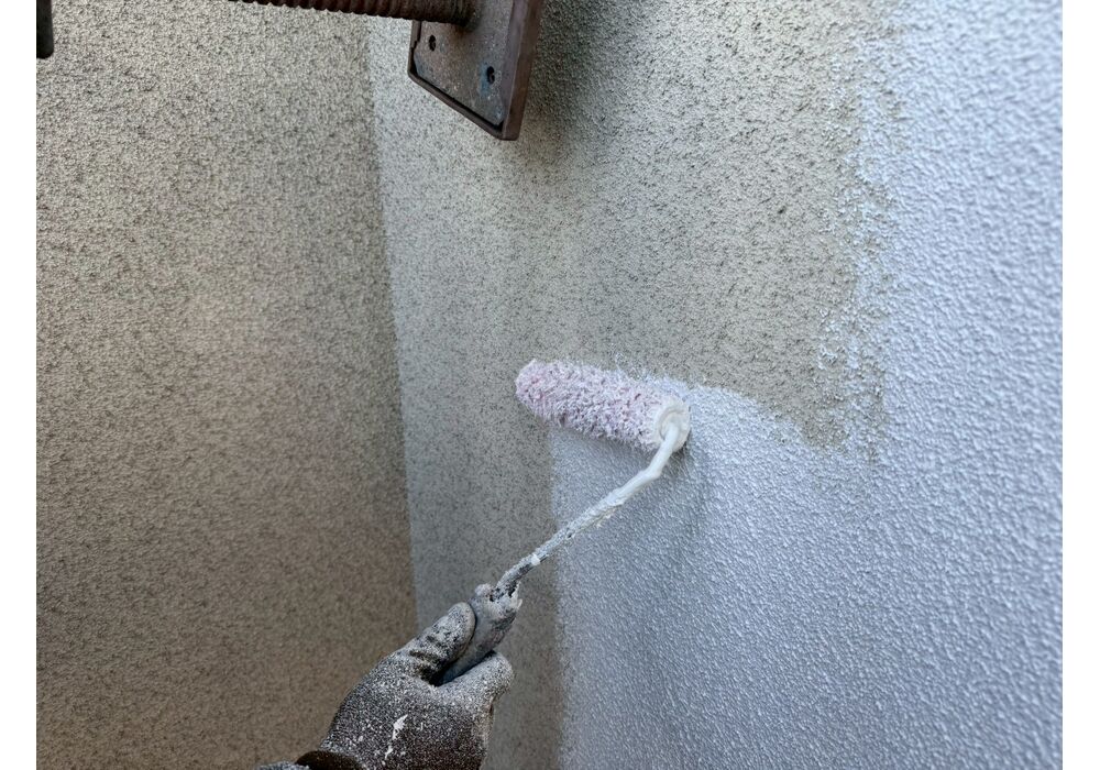 外壁下塗り